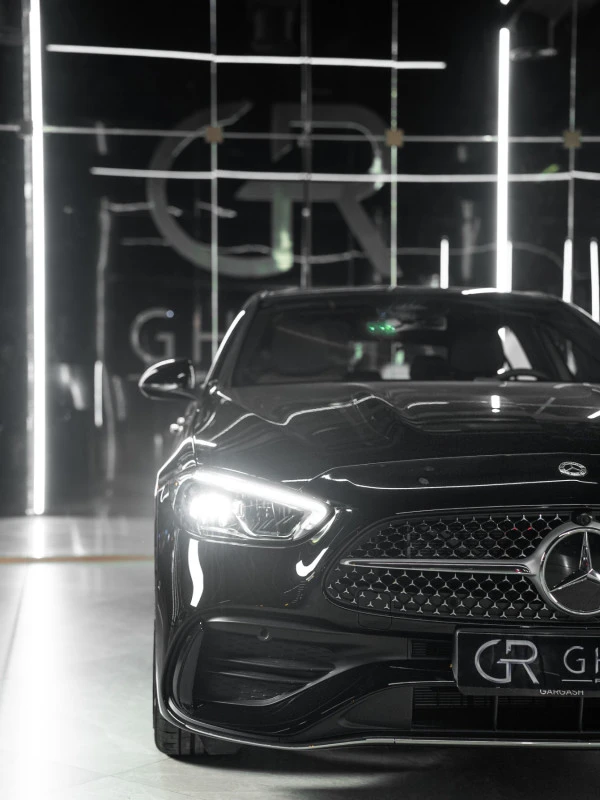 Mercedes C200 (Black), 2025