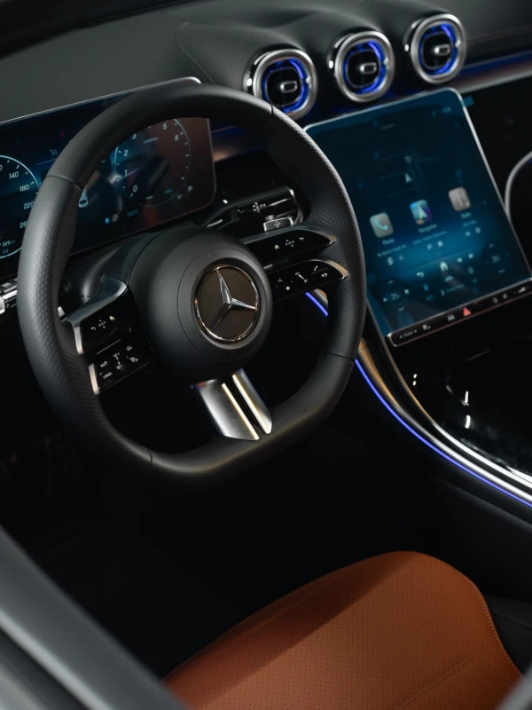 Mercedes C200 (Black), 2025