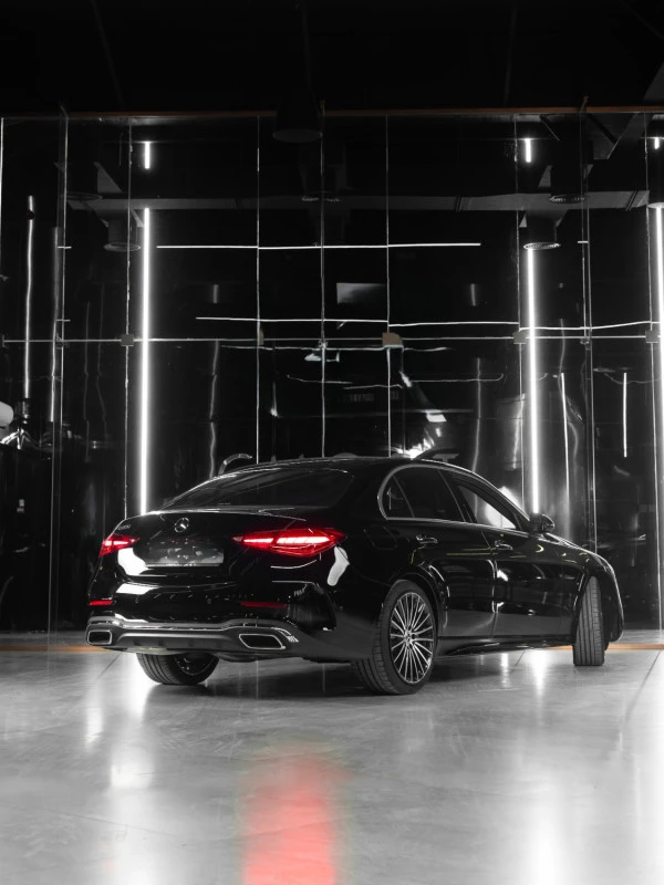 Mercedes C200 (Black), 2025