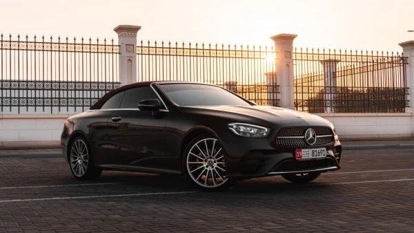 Mercedes E200 (Noir), 2023