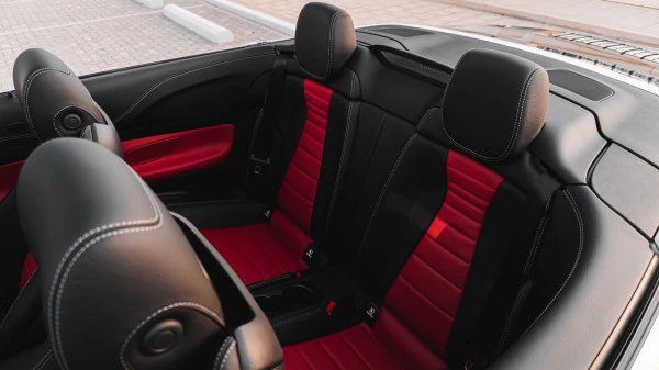 Mercedes E200 (Noir), 2023