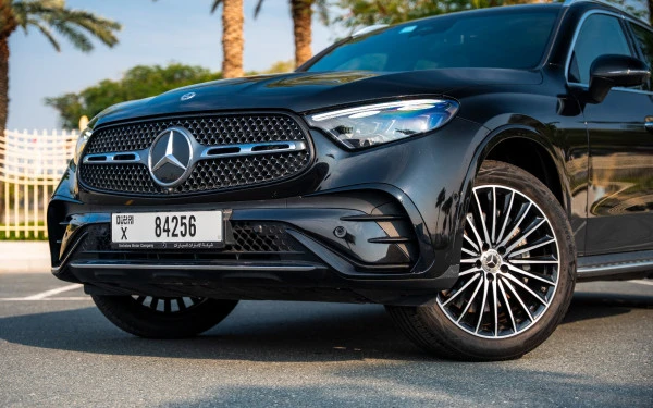 Mercedes GLC 200 SUV (Черный), 2024
