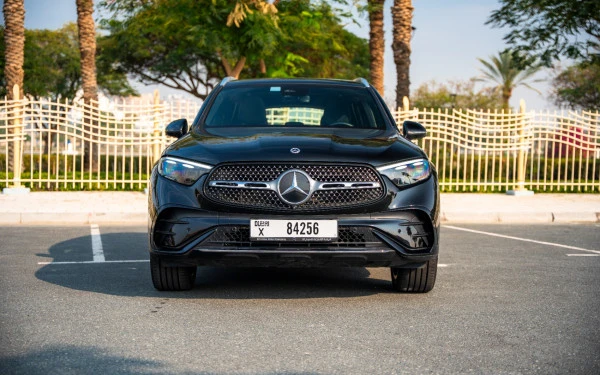 Mercedes GLC 200 SUV (Черный), 2024