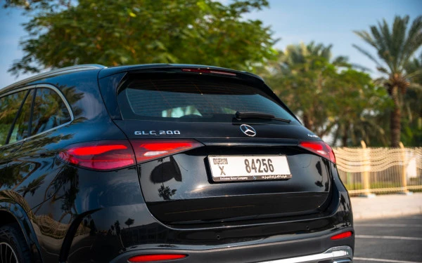 Mercedes GLC 200 SUV (Черный), 2024
