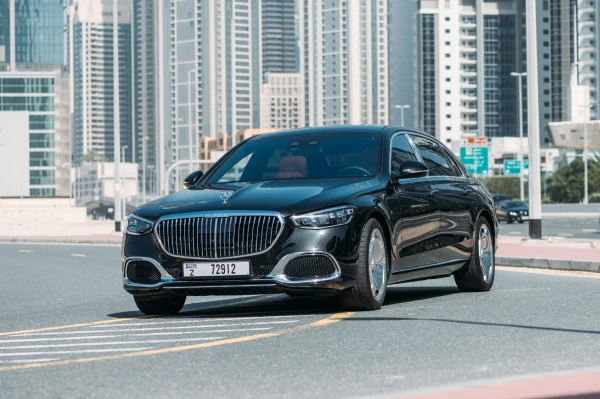 Mercedes Maybach S580 (Nero), 2023