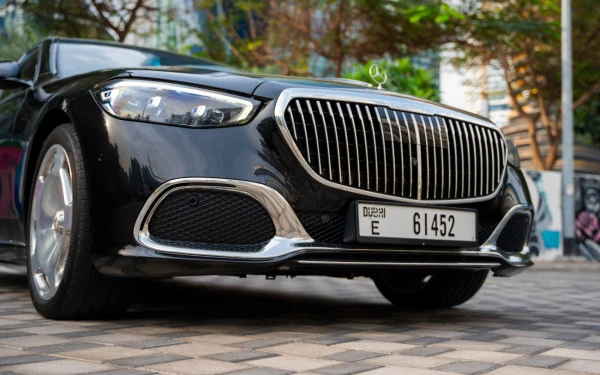 Mercedes Maybach S580 (Black), 2023