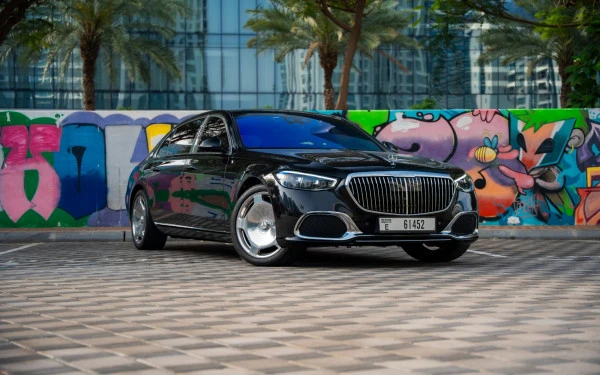 Mercedes Maybach S580 (Black), 2023