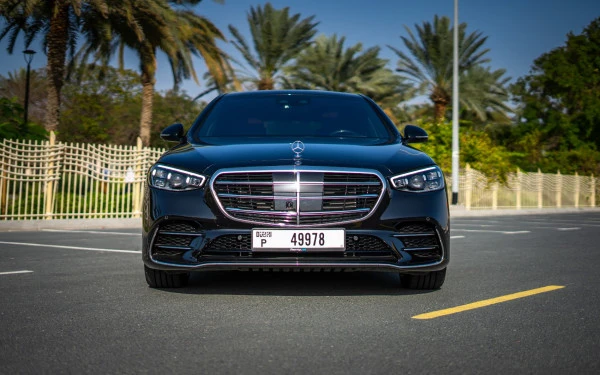 Mercedes S500 (Black), 2021