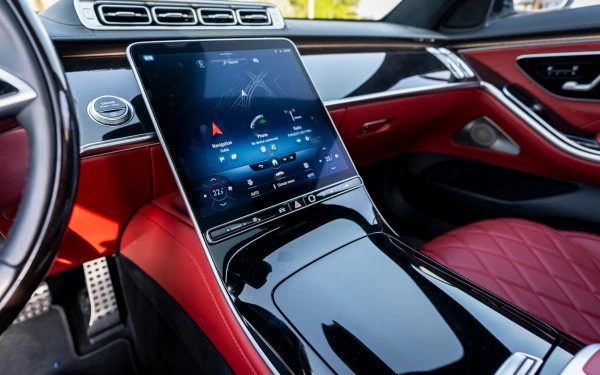 Mercedes S500 (Black), 2021