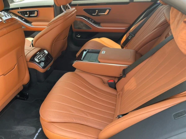Mercedes S500 (Nero), 2021