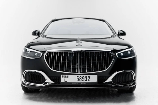 Mercedes S550 Maybach (Black), 2023