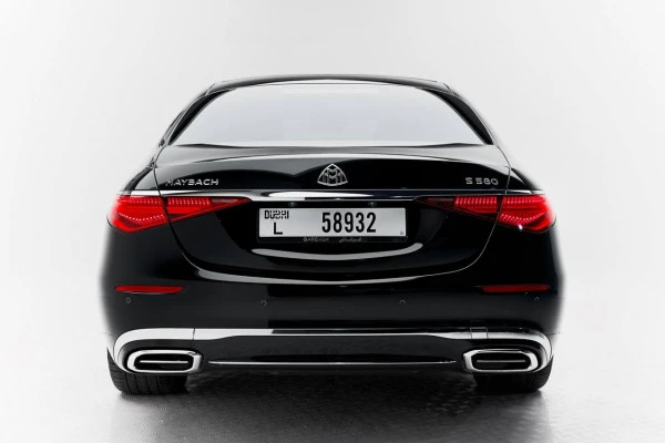 Mercedes S550 Maybach (Black), 2023