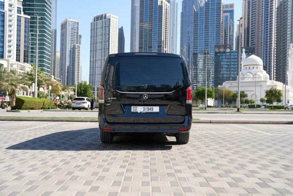 Mercedes V300 Avantgarde Extra Long (Noir), 2025