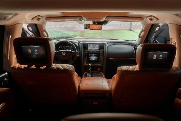 Nissan Patrol V8 (Nero), 2020