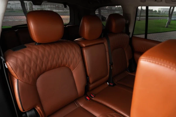 Nissan Patrol V8 (Nero), 2020