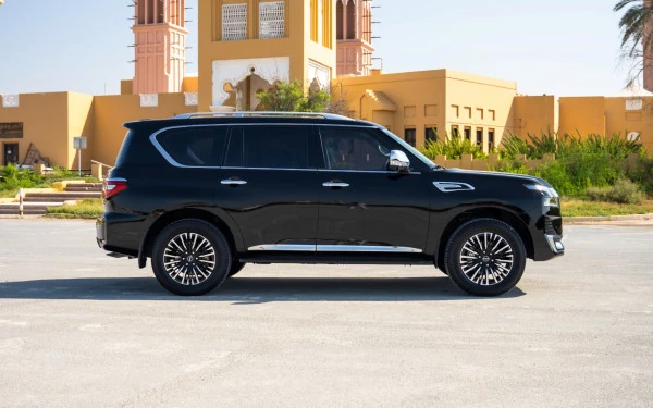 Nissan Patrol (Nero), 2024