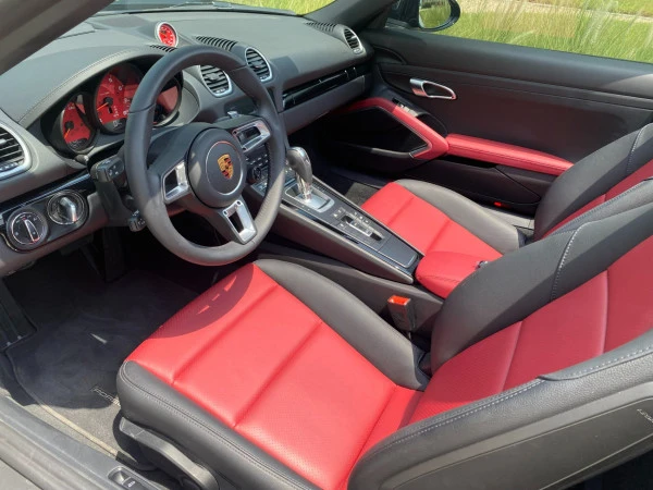 Porsche Boxster 718 (Nero), 2022