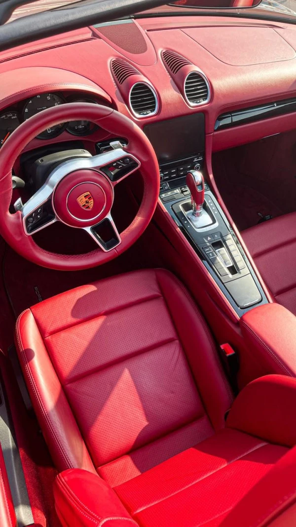 Porsche Boxster (Negro), 2020