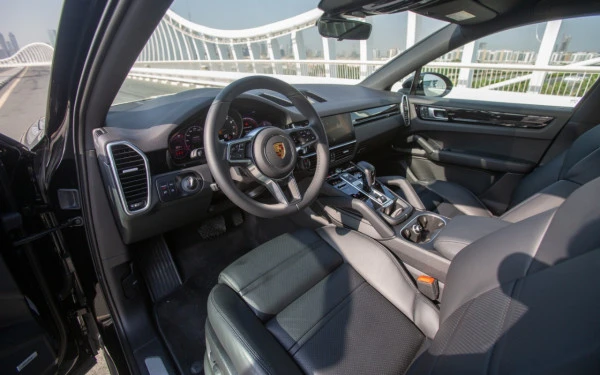 Porsche Cayenne coupe (Nero), 2022