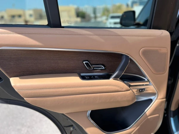 Range Rover Vogue (Negro), 2022