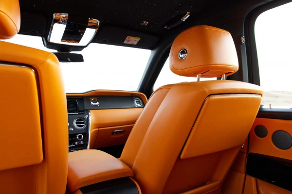 Rolls Royce Cullinan (Black), 2023