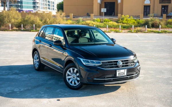 Volkswagen Tiguan (Schwarz), 2025