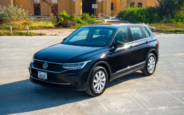 Volkswagen Tiguan (Schwarz), 2025
