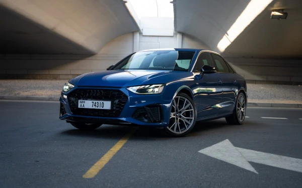 Audi A4 (Синий), 2024