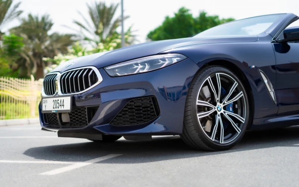 BMW 840i cabrio (Blu Scuro), 2021