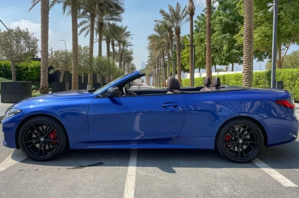 BMW 4 Series, 440i (أزرق), 2021