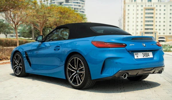 BMW Z4 (Azul), 2021
