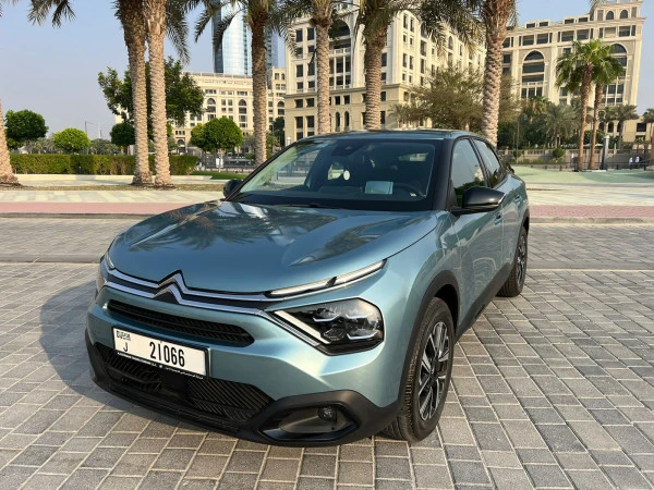 Citroen C4 (Blu), 2024