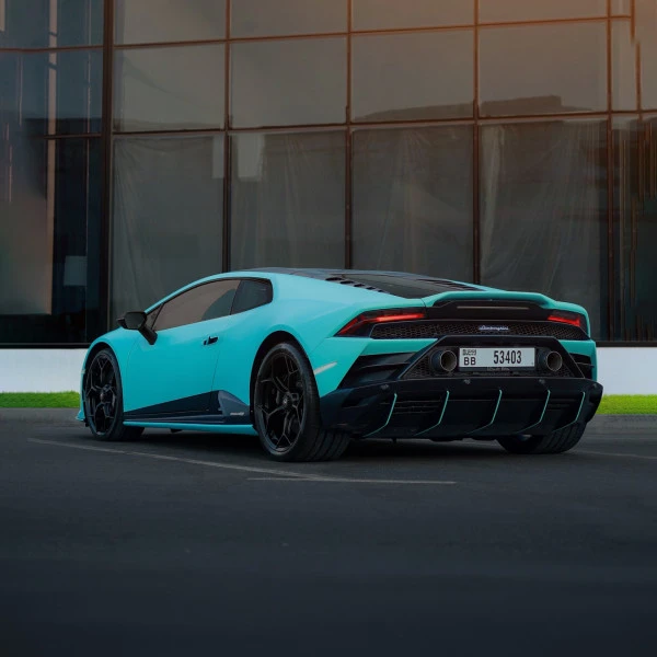Lamborghini Huracan (Blue), 2021