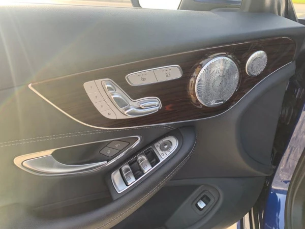 Mercedes C300 cabrio (Blau), 2019