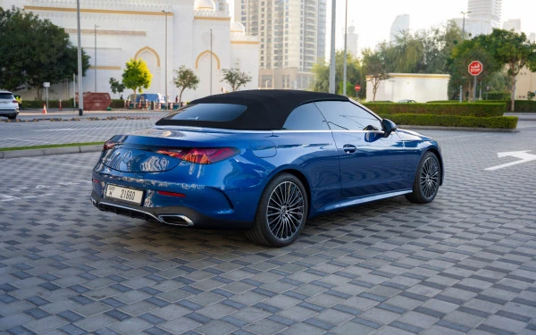 Mercedes CLE 200 AMG cabriolet/convertible (Bleue), 2024