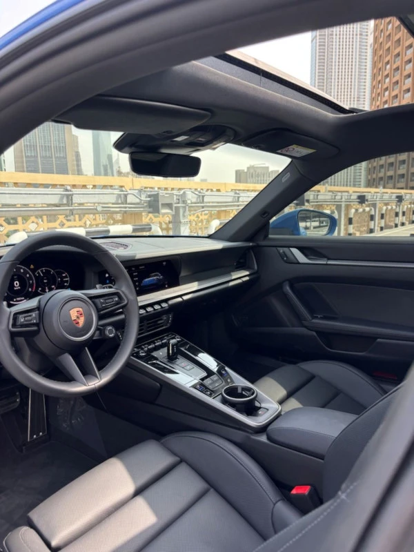 Porsche 911 / Carrera (Blu), 2026