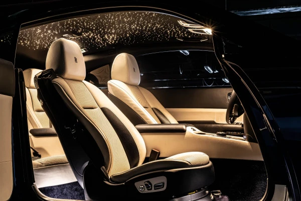 Rolls Royce Wraith (Синий), 2020
