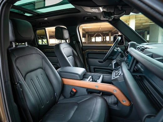 Range Rover Defender V6 X (Brown), 2021