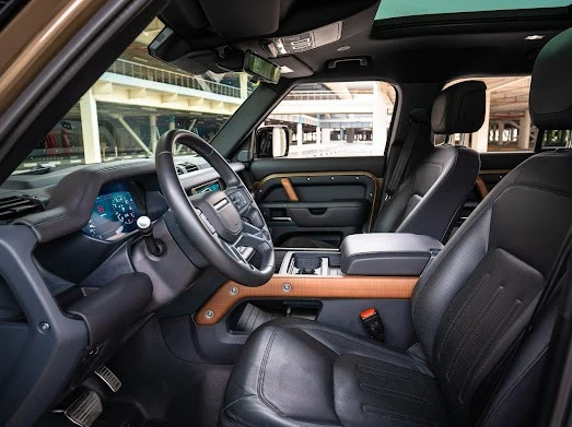 Range Rover Defender V6 X (Brown), 2021