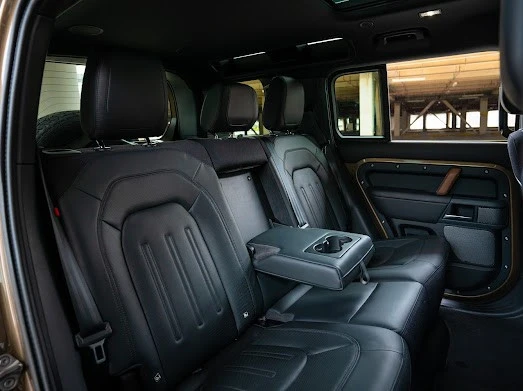 Range Rover Defender V6 X (Brown), 2021