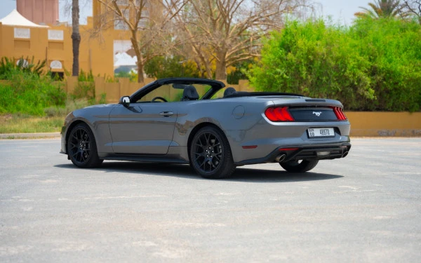 Ford Mustang cabrio (Dark Grey), 2023