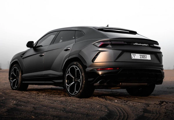 Lamborghini Urus (Dark Grey), 2020