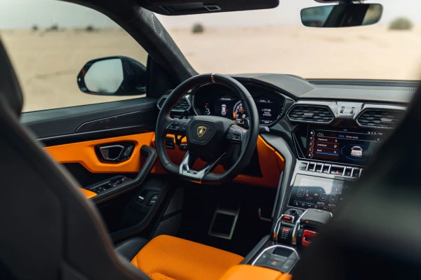 Lamborghini Urus (Dark Grey), 2021