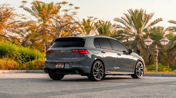 Volkswagen Golf GTI (Grigio Scuro), 2021