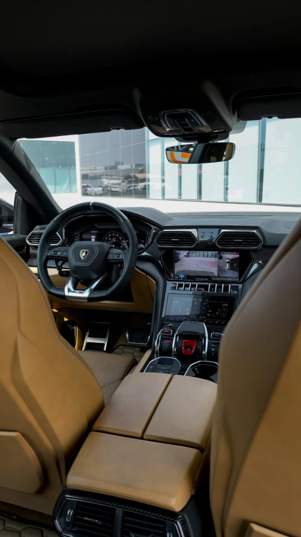 Lamborghini Urus (Green), 2025