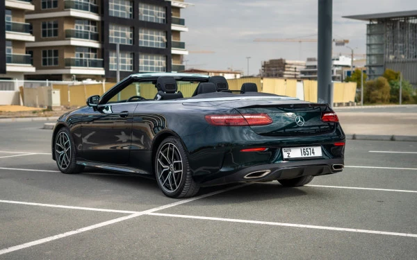 Mercedes E200 Cabrio (Green), 2022
