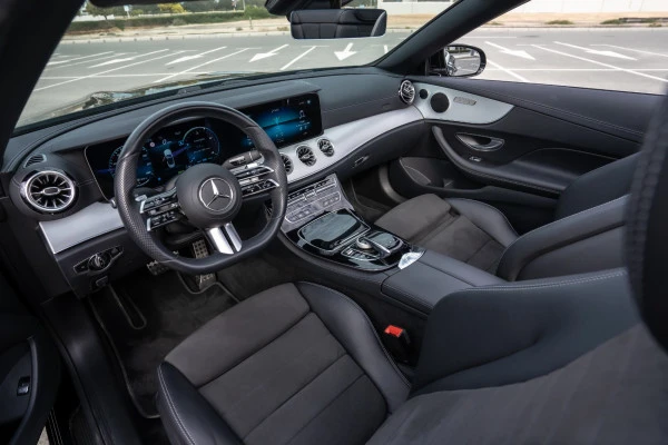 Mercedes E200 Cabrio (Green), 2022