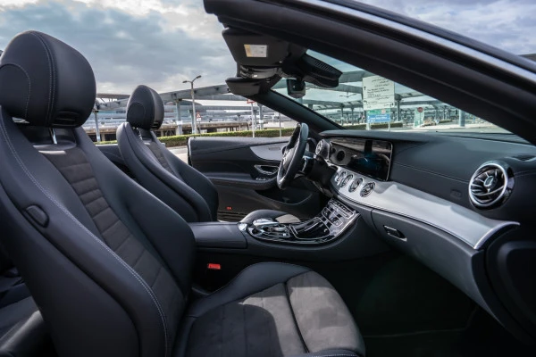 Mercedes E200 Cabrio (Green), 2022