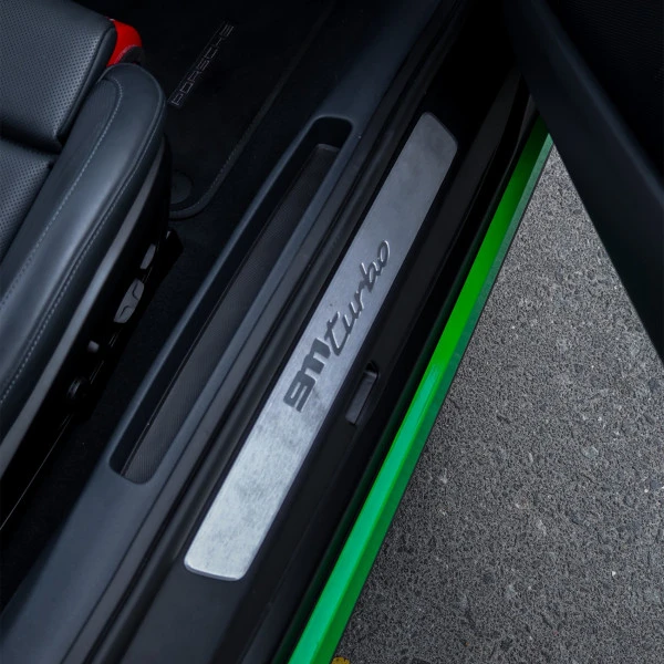 Porsche 911 Turbo (Green), 2021