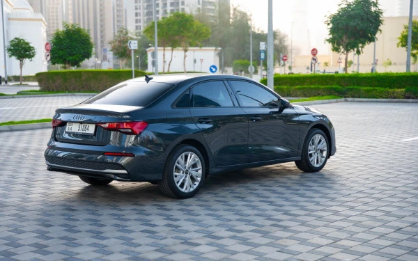 أودي A3 (اللون الرمادي), 2025